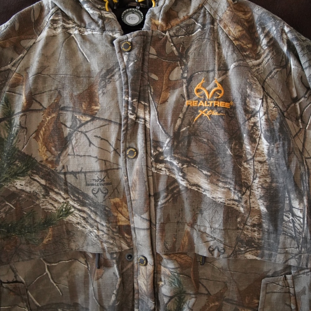 Realtree xtra jacket - Picture 2 of 3